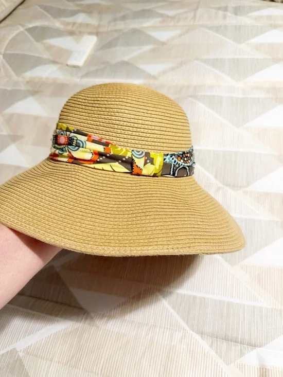 Vera Bradley Tan Straw Sun Hat with Patterned Scarf Band - Picture 4 of 4